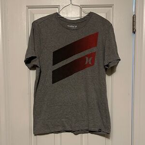 Hurley Men's Gray Tee with Red and Black Graphic